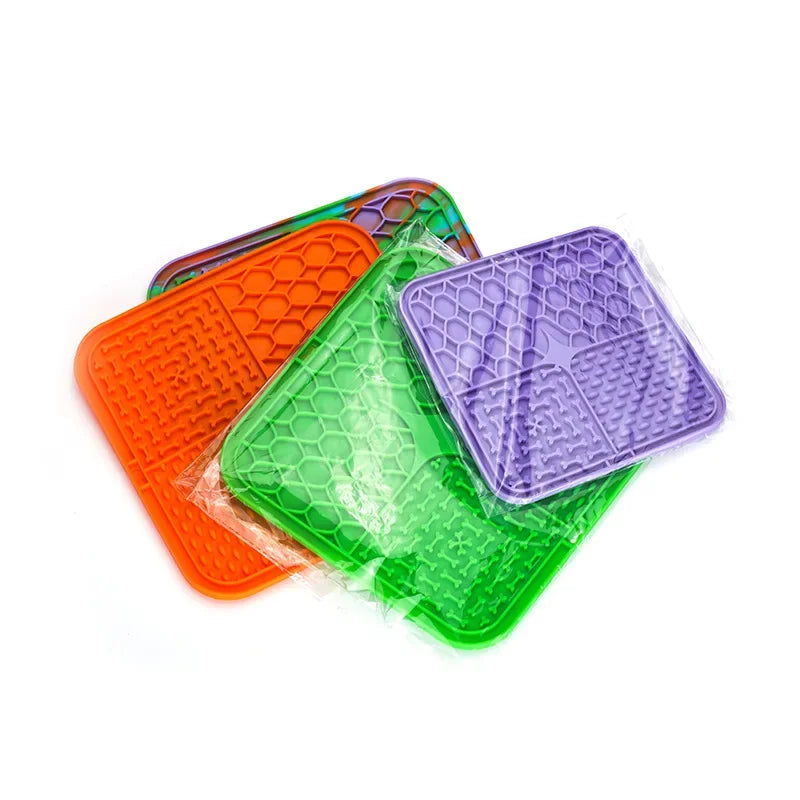 Slow Feeder & Lick Mat for Dogs & Cats