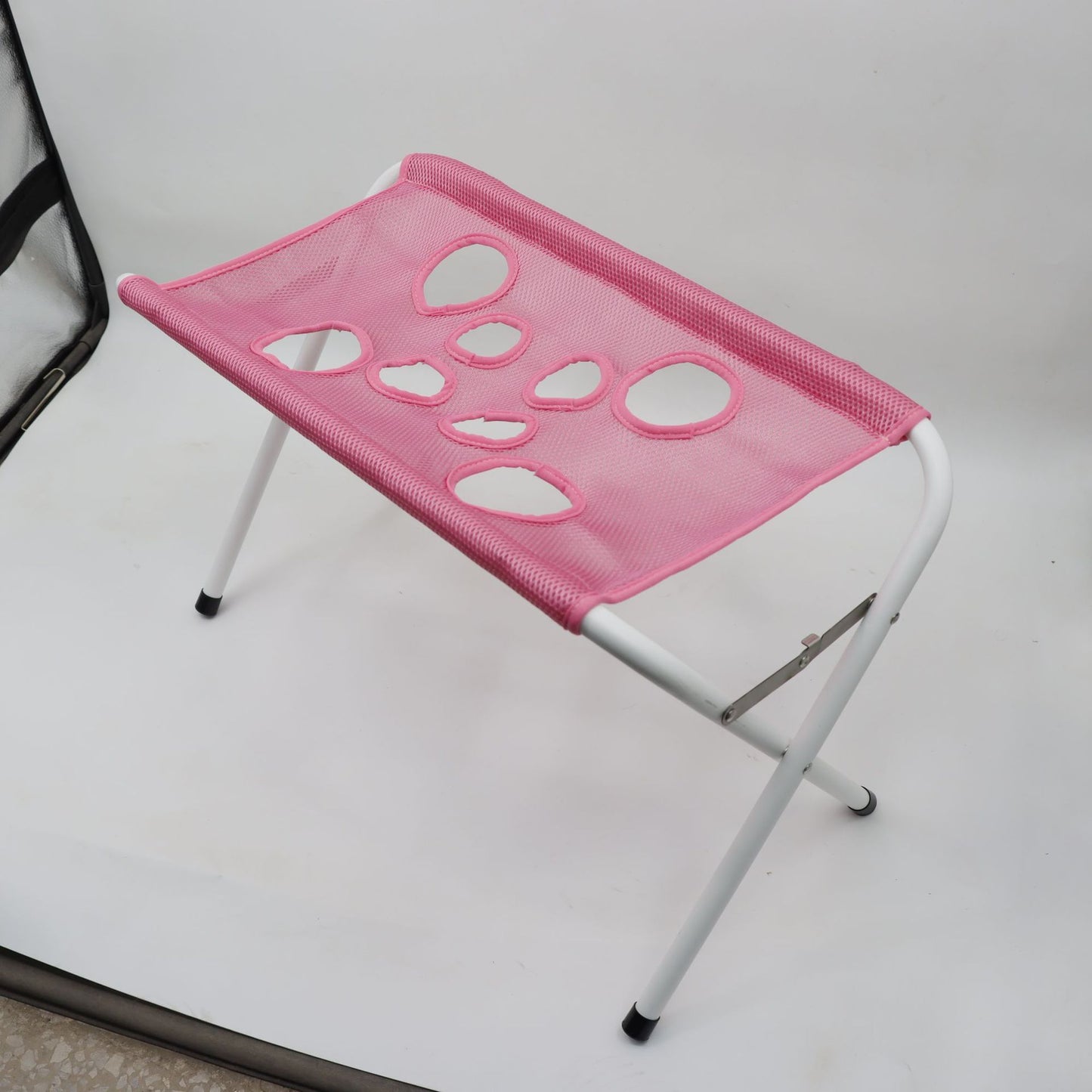 Foldable Pet Grooming with Nail Fixator